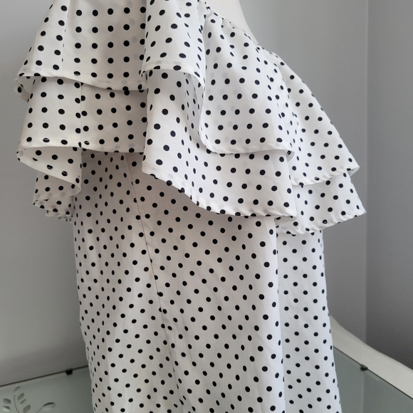 OFF SHOULDER RUFFLE POLKA DOT TOP - Picture 4 of 6